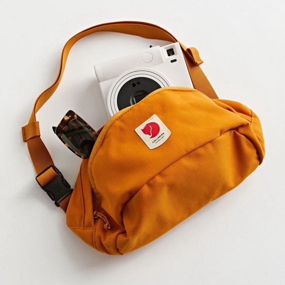 Fjallraven Handbags - NWT Fjallraven Hip Pack
